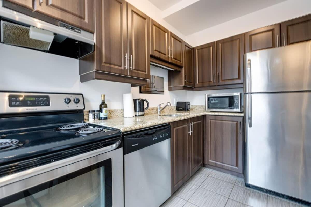 M11 Bright Studio In The Heart Of Mtl มอนทรีอัล ภายนอก รูปภาพ